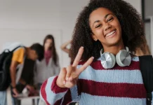 Feirão da Aprendizagem do SENAI conecta jovens a empresas em Videira Feirão da Aprendizagem do SENAI conecta jovens a empresas em Videira