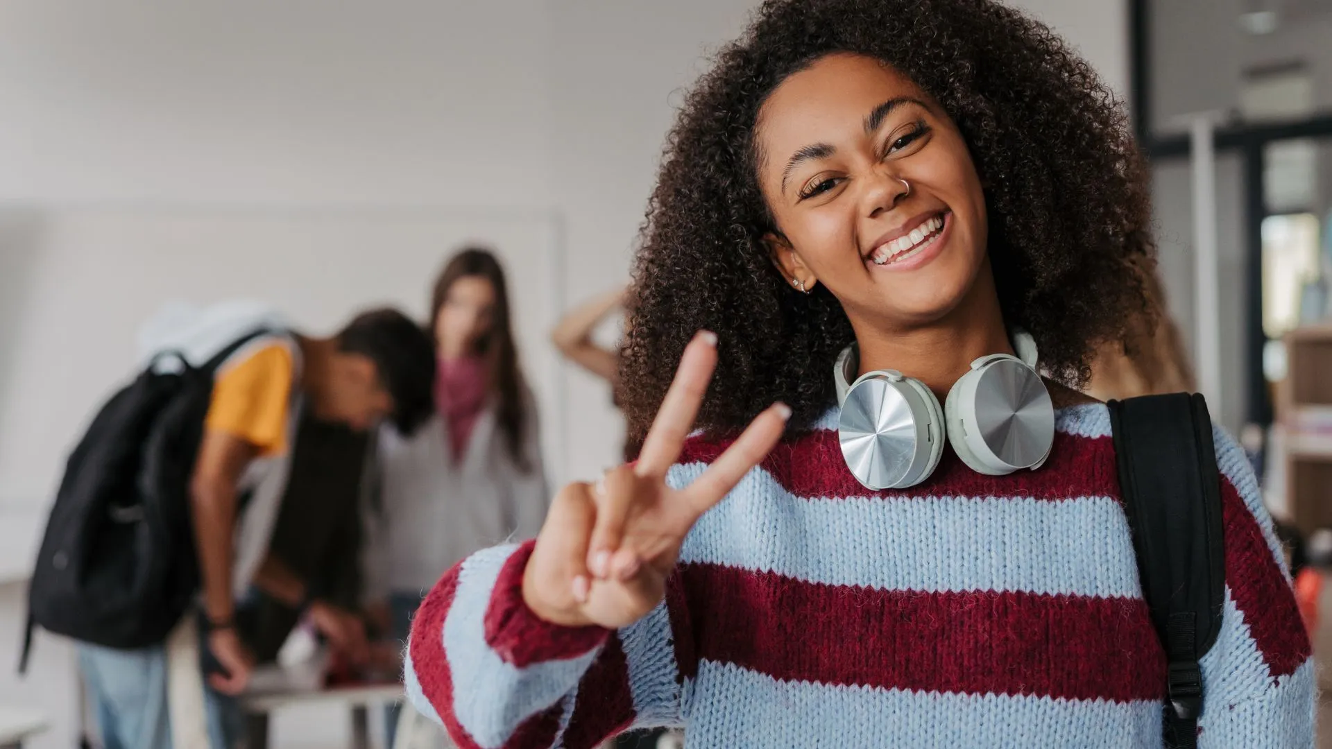 Feirão da Aprendizagem do SENAI conecta jovens a empresas em Videira