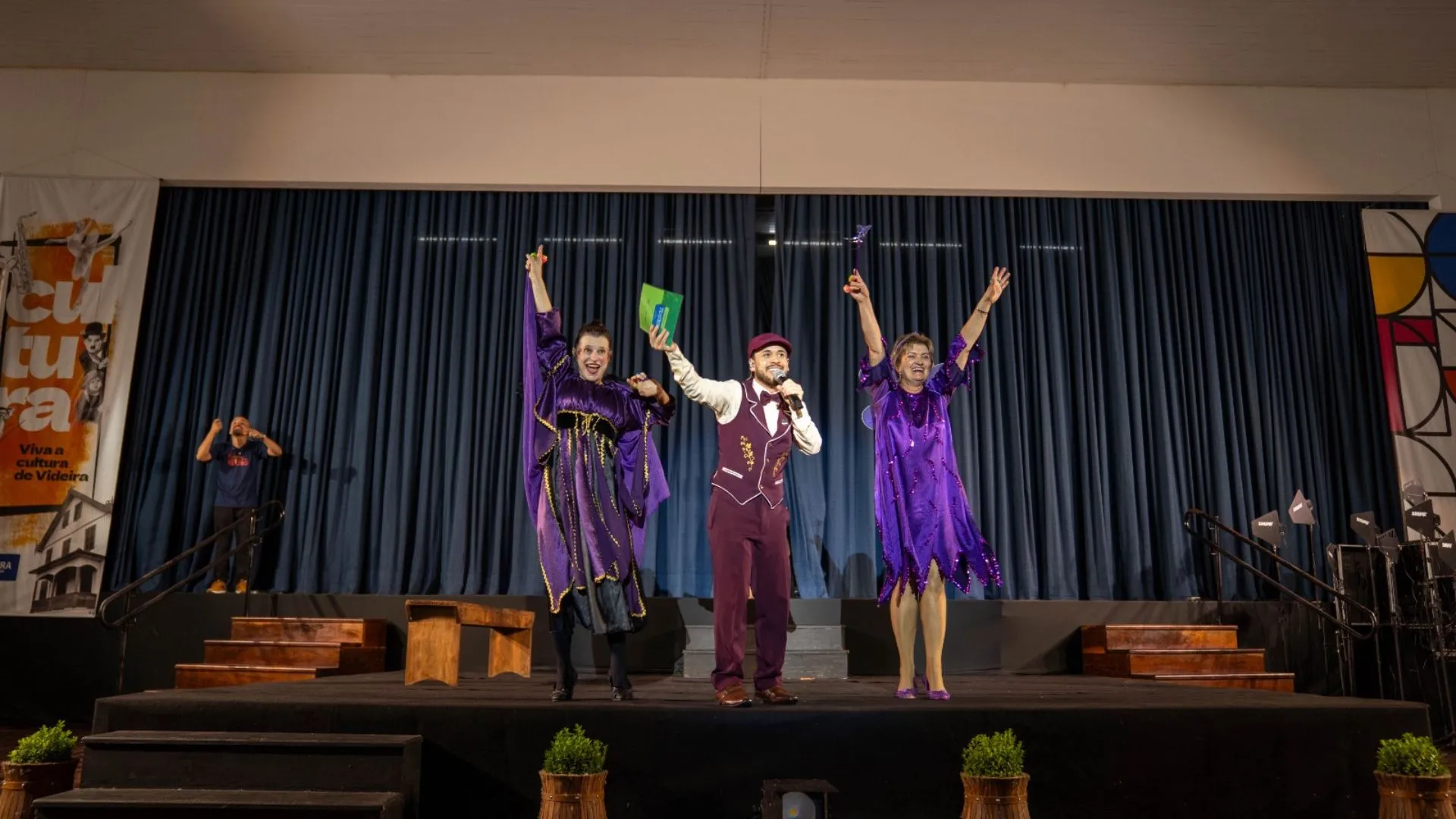 Festival de Teatro de Videira inicia com foco em peças infantis