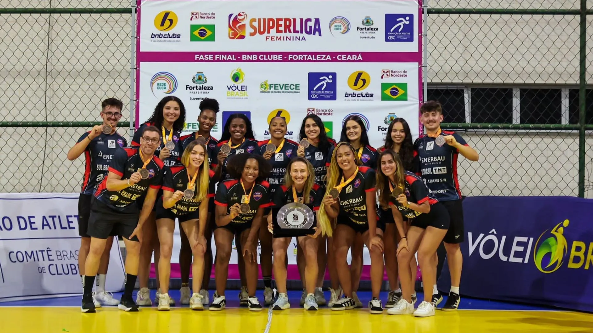 Napoli/Prefeitura de Caçador conquista o bronze na Superliga C