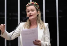 Júlia Zanatta alcança votação histórica para deputada federal em Santa Catarina Júlia Zanatta alcança votação histórica para deputada federal em Santa Catarina