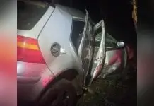 Motorista morre após carro sair da pista e colidir contra árvore em Caçador Motorista morre após carro sair da pista e colidir contra árvore em Caçador