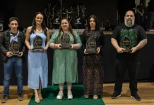 Videira homenageia professores e lança prêmio para reconhecer destaques da rede municipal Videira homenageia professores e lança prêmio para reconhecer destaques da rede municipal