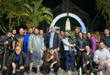 Caminho de Maria reúne fiéis em caminhada de Caçador a Fraiburgo Caminho de Maria reúne fiéis em caminhada de Caçador a Fraiburgo