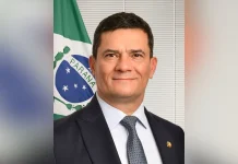 Sérgio Moro é eleito governador do Paraná no 1º turno Sérgio Moro é eleito governador do Paraná no 1º turno